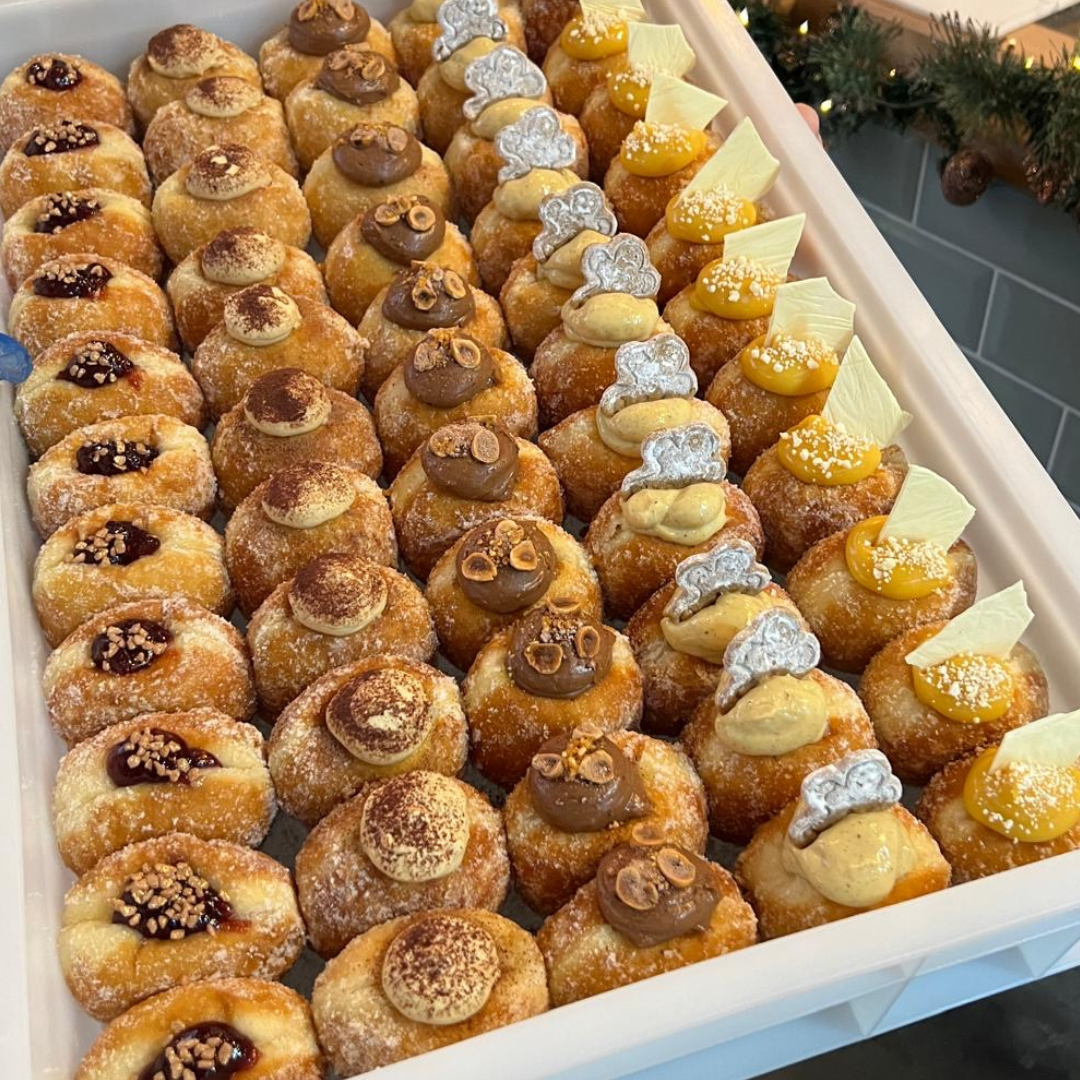 Christmas Mixed Doughnut Box