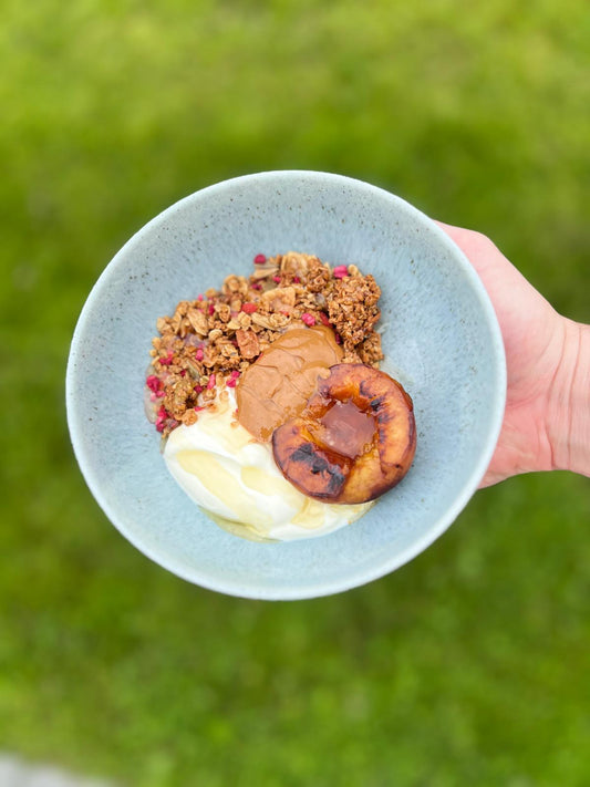 RECIPE: Goji & Raspberry Granola Bowl